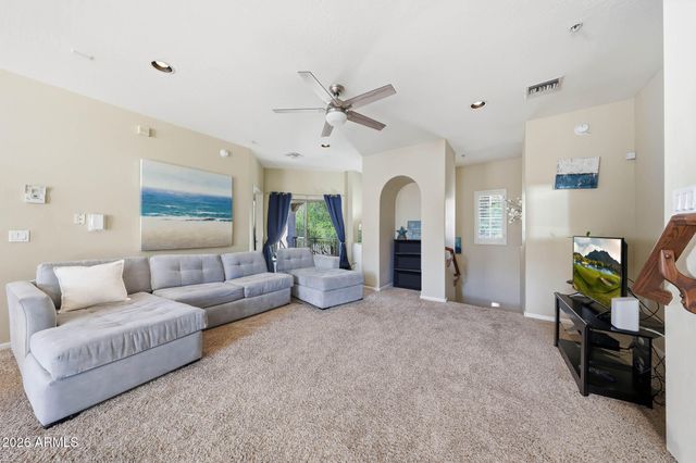 3935 E ROUGH RIDER Road 1173, Phoenix, AZ 85050