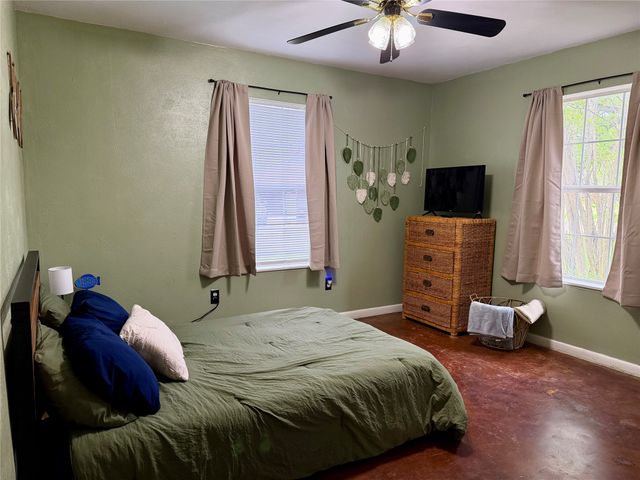 440 Hillcroft Drive, Weatherford, TX 76087