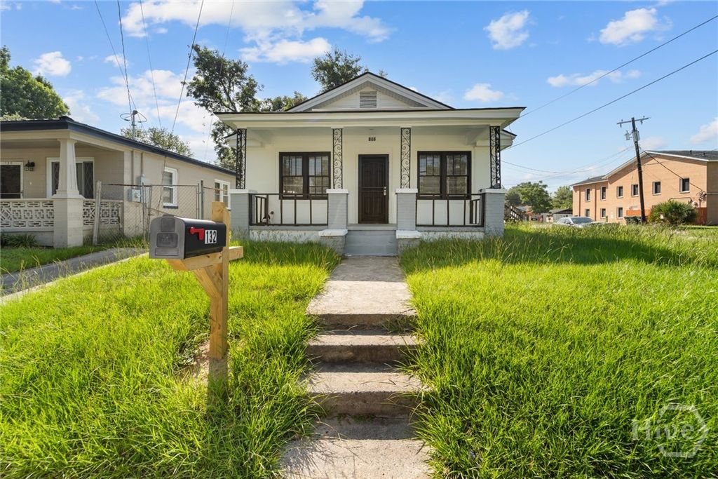 132 Jenks Street, Savannah, GA 31415