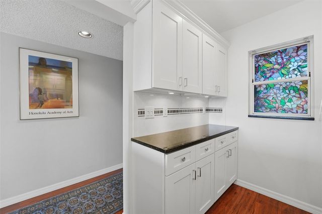 437 CERROMAR LANE 520, Venice, FL 34293