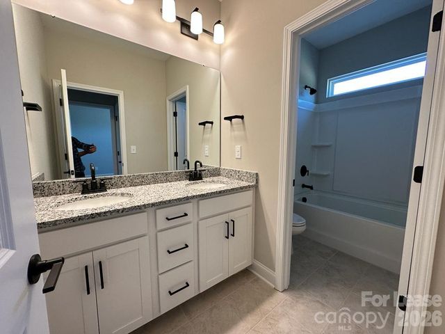 5715 Gulch Place, Charlotte, NC 28215