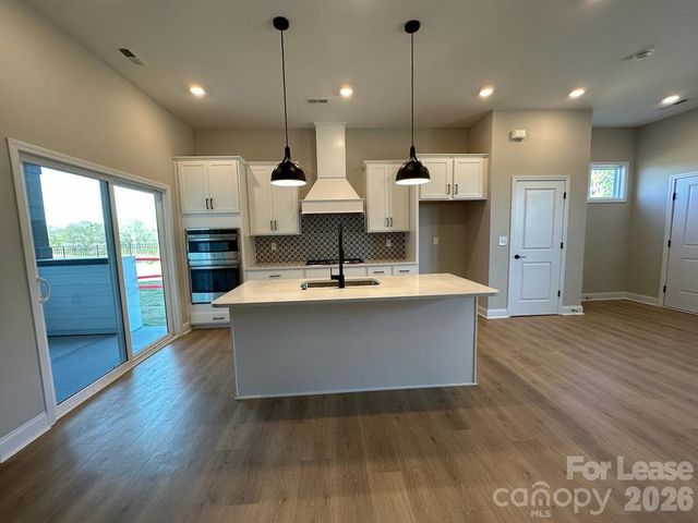 5715 Gulch Place, Charlotte, NC 28215