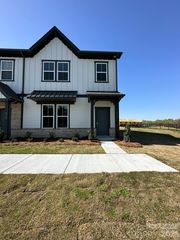 5715 Gulch Place, Charlotte, NC 28215