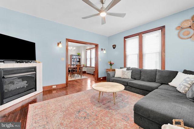 324 S LINCOLN ST, Palmyra, PA 17078
