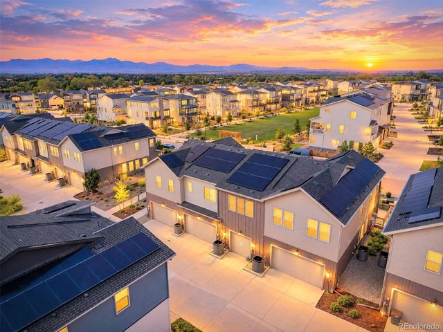 1426 Sun Way, Lafayette, CO 80026