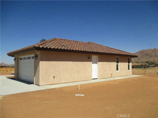 24980 Flint Road, Apple Valley, CA 92307