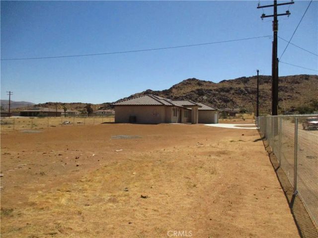 24980 Flint Road, Apple Valley, CA 92307