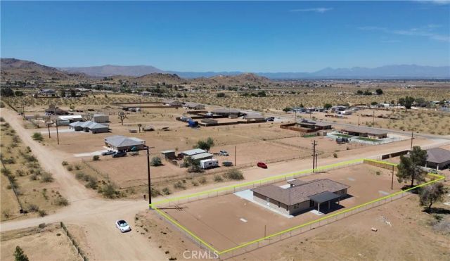 24980 Flint Road, Apple Valley, CA 92307