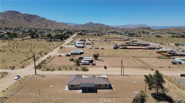 24980 Flint Road, Apple Valley, CA 92307