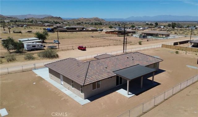 24980 Flint Road, Apple Valley, CA 92307