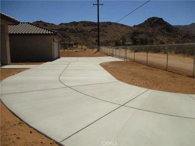 24980 Flint Road, Apple Valley, CA 92307