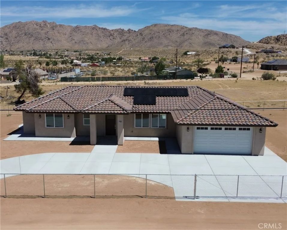 24980 Flint Road, Apple Valley, CA 92307