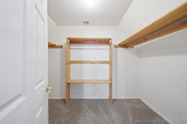 3239 E 4th Street, Tulsa, OK 74104