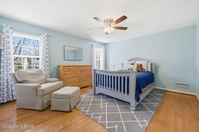 2006 Round Ridge Rd, Louisville, KY 40207