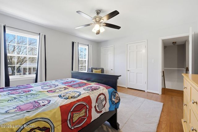 2006 Round Ridge Rd, Louisville, KY 40207