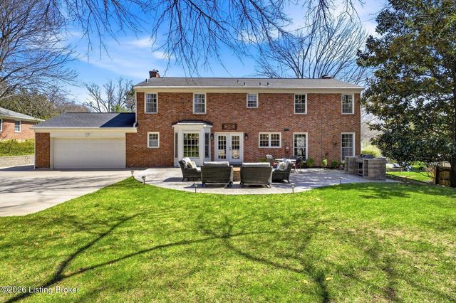 2006 Round Ridge Rd, Louisville, KY 40207