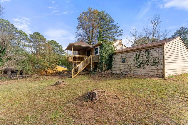 5065 Rockborough NW Trail, Norcross, GA 30071