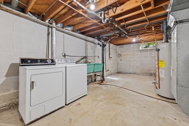 10913 Washington Street NE, Blaine, MN 55434