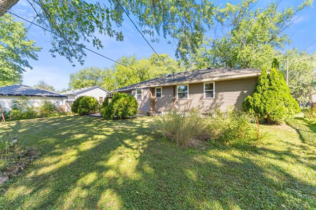 10913 Washington Street NE, Blaine, MN 55434