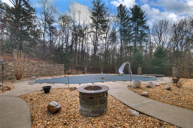 241 Cartecay Trace, Ellijay, GA 30536