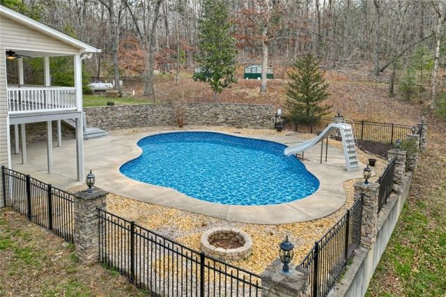 241 Cartecay Trace, Ellijay, GA 30536