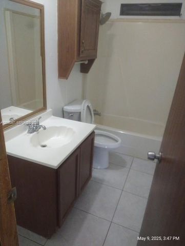 35250 SW 177th Court 5, Homestead, FL 33034
