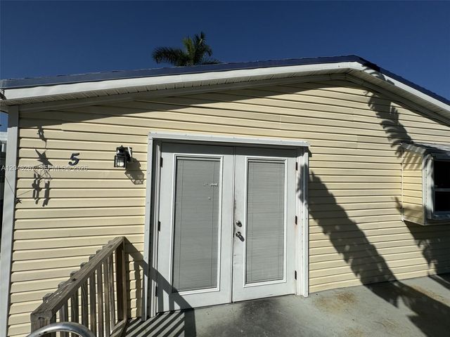 35250 SW 177th Court 5, Homestead, FL 33034