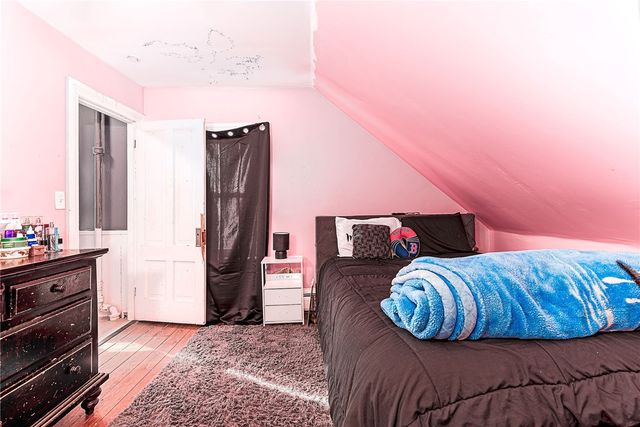 11 Appleton Avenue, Pawtucket, RI 02860