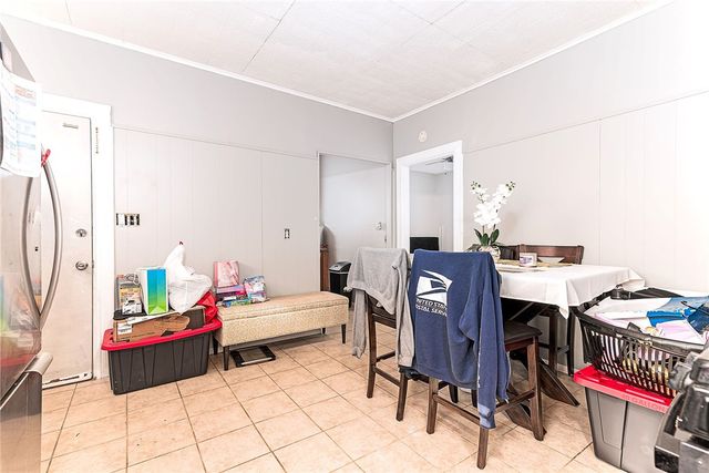 11 Appleton Avenue, Pawtucket, RI 02860