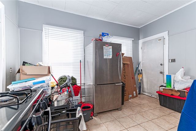 11 Appleton Avenue, Pawtucket, RI 02860