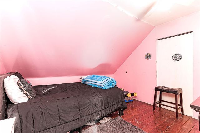 11 Appleton Avenue, Pawtucket, RI 02860