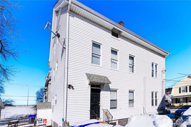 11 Appleton Avenue, Pawtucket, RI 02860