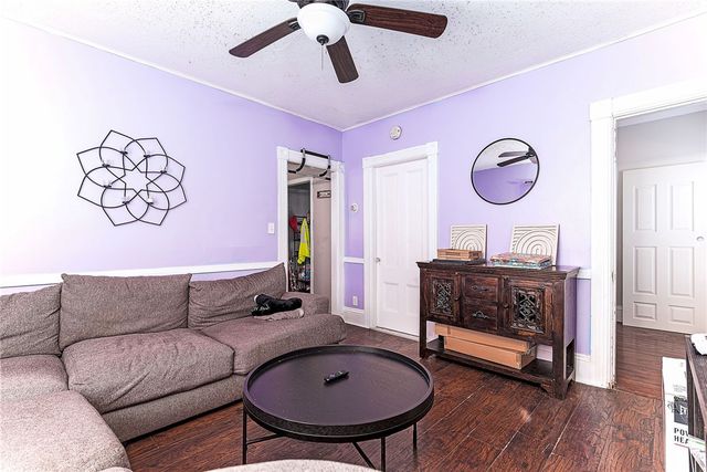 11 Appleton Avenue, Pawtucket, RI 02860