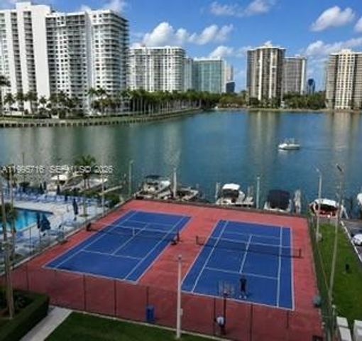 2750 NE 183rd Street 2407, Aventura, FL 33160