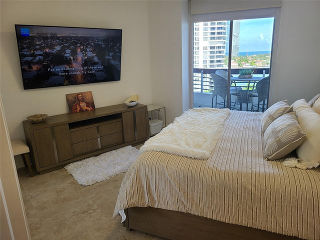 3530 Mystic Pointe Drive 1211, Aventura, FL 33180