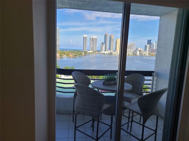 3530 Mystic Pointe Drive 1211, Aventura, FL 33180