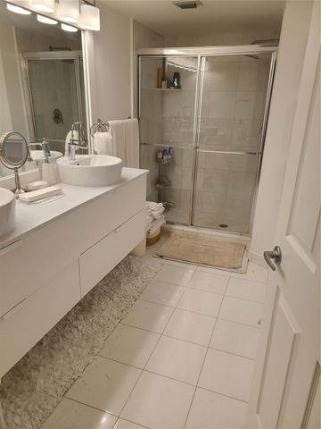 3530 Mystic Pointe Drive 1211, Aventura, FL 33180