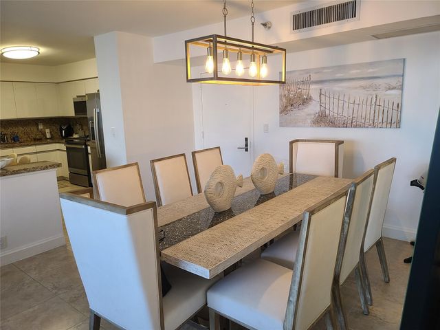 3530 Mystic Pointe Drive 1211, Aventura, FL 33180