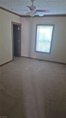 526 Jimmy Creek Road, Thomasville, NC 27360
