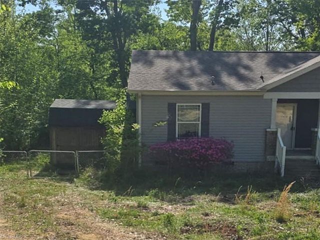 526 Jimmy Creek Road, Thomasville, NC 27360