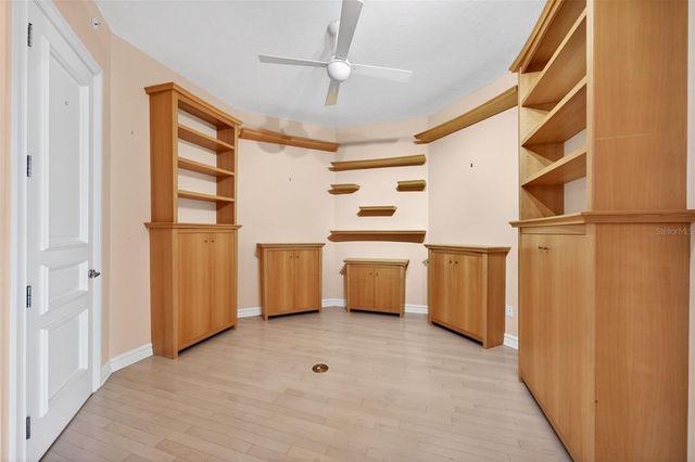 500 S PALM AVENUE 92, Sarasota, FL 34236