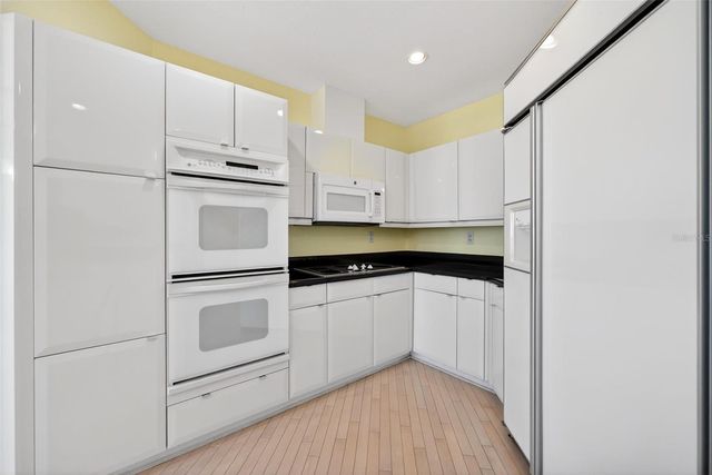 500 S PALM AVENUE 92, Sarasota, FL 34236