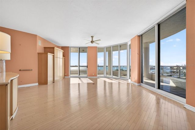 500 S PALM AVENUE 92, Sarasota, FL 34236