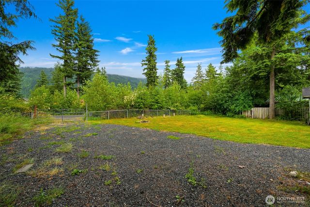 6258 Bellwood Drive, Maple Falls, WA 98266