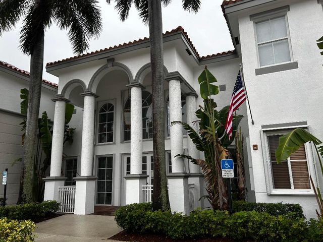 11019 Legacy Lane 203, Palm Beach Gardens, FL 33410