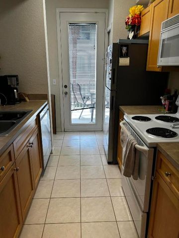 11019 Legacy Lane 203, Palm Beach Gardens, FL 33410