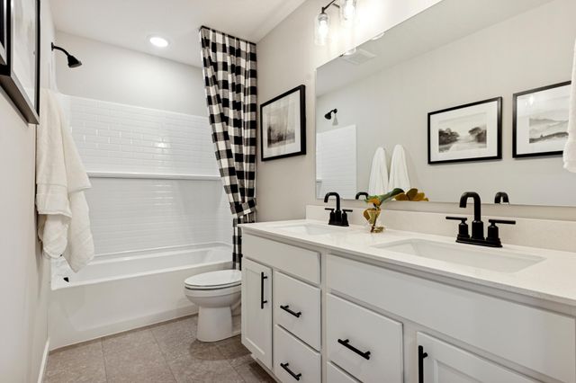 15031 Askeaton Place, Rosemount, MN 55068