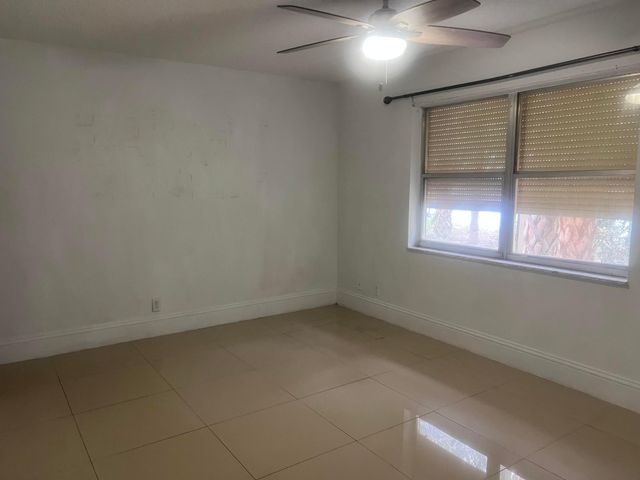 3300 Spanish Moss Terrace 111, Lauderhill, FL 33319