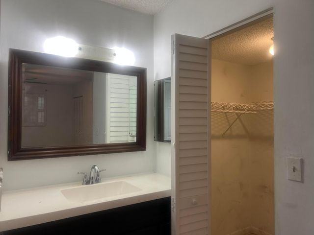 3300 Spanish Moss Terrace 111, Lauderhill, FL 33319