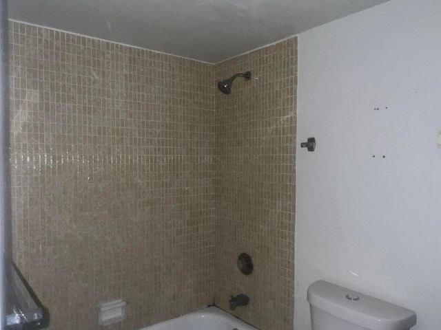 3300 Spanish Moss Terrace 111, Lauderhill, FL 33319